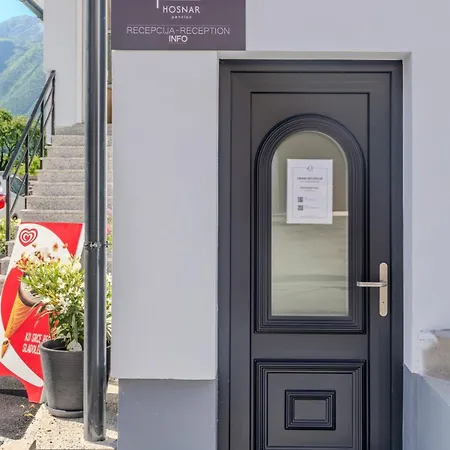 شقة Hosnar, Apartma Gusto